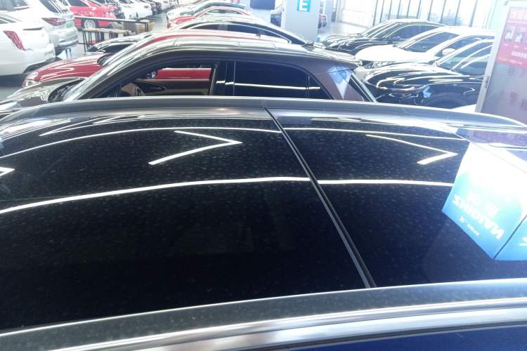 Used Mercedes-Benz GLC 2016 GLC 260 4MATIC Luxury Model
