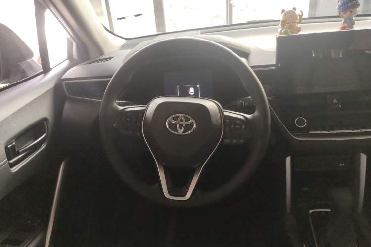 Used Toyota FRONTLANDER 2023 2.0L CVT Leading Edition
