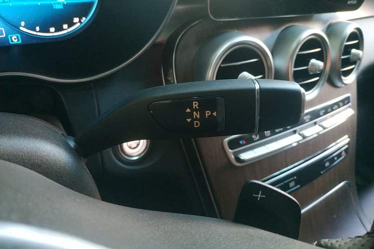 Used Mercedes-Benz GLC 2021 GLC 300 L 4MATIC Dynamic Model
