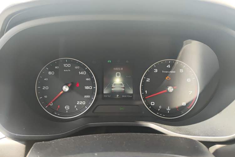 Used Roewe i5 2019 1.5L Automatic 4G Connected Langyue Edition