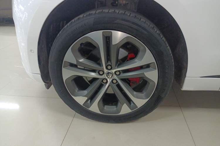 Used Jaguar F-PACE 2024 P250 R-Dynamic HSE
