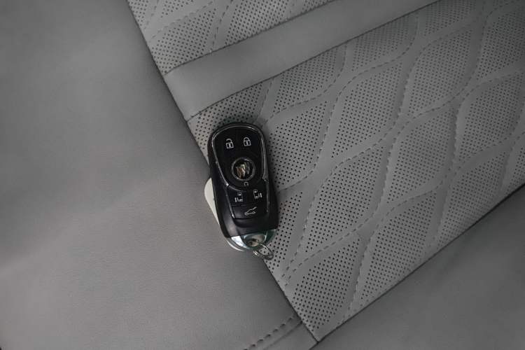 Used Buick GL8 2022 Facelift Avenir Aivia Six-Seat Deluxe Edition
