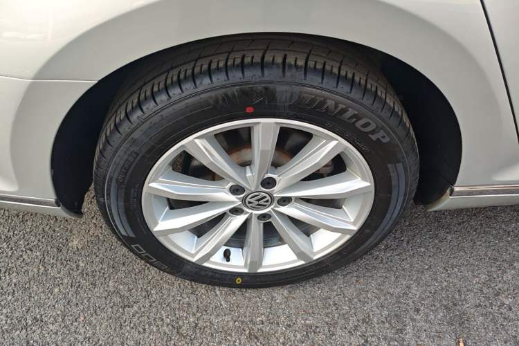 Used Volkswagen Magotan 2018 330TSI DSG Advanced Model
