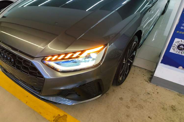 Used Audi A4L 2023 40 TFSI Luxury Dynamic Model
