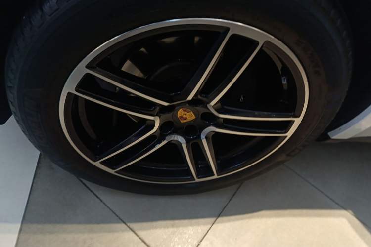 Used Porsche Macan 2021 Macan 2.0T