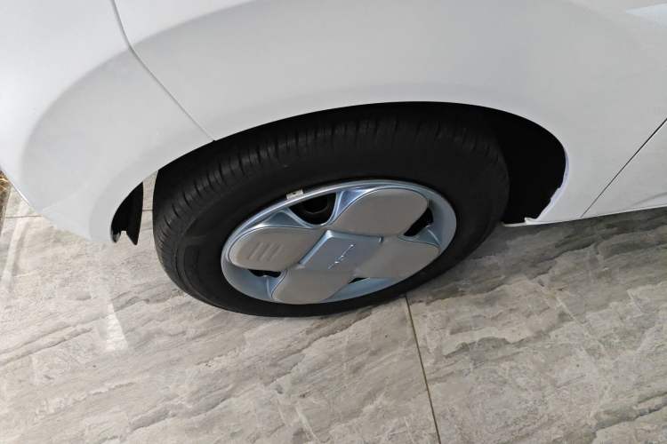 Used Geely Galaxy Panda 2024 Panda Mini 200km Endurance Bear
