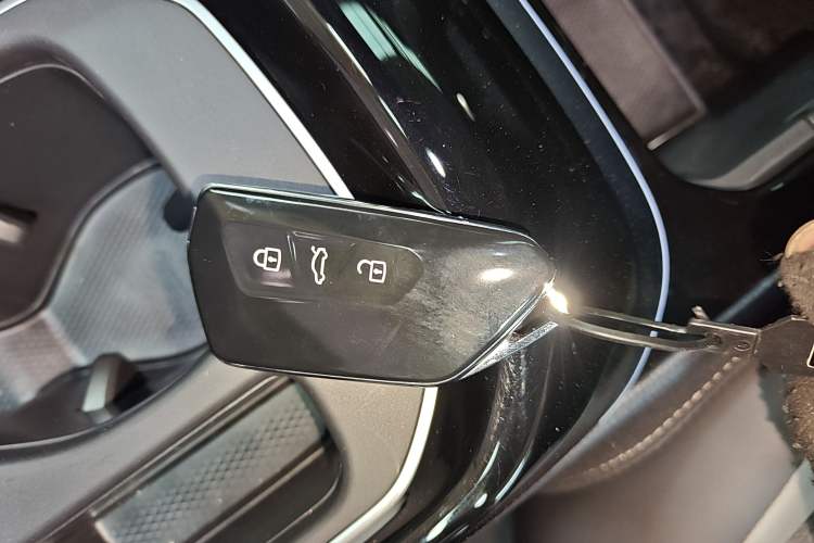 Used Volkswagen ID.4 CROZZ 2025 Pure Edition