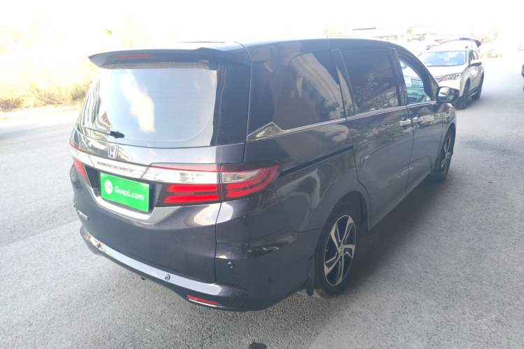 Used Honda Odyssey 2015 2.4L Smart Edition
