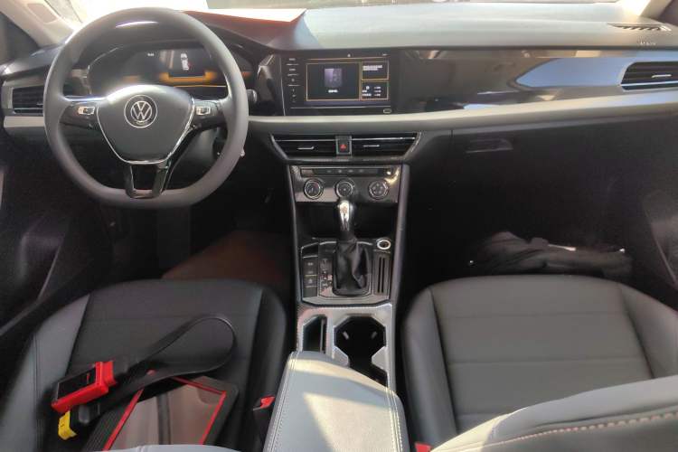 Used Volkswagen Lavida 2021 1.5L Automatic Comfort Edition