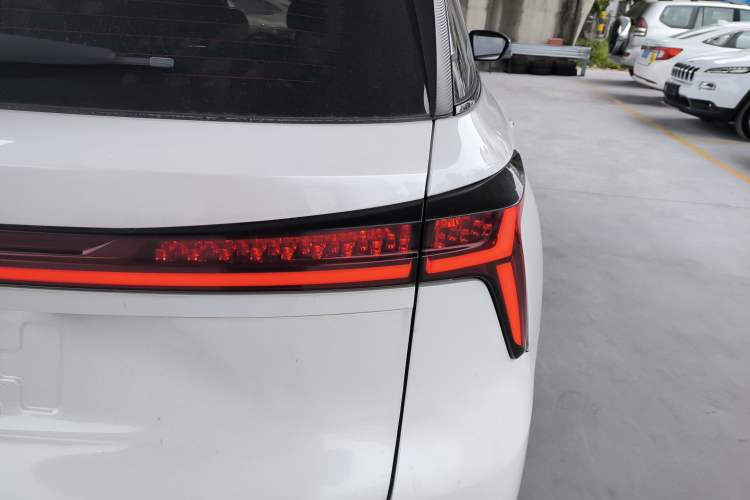 Used Changan CS75 PLUS 2022 2nd Generation 1.5T Automatic Prestige Version
