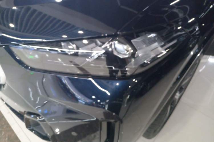 Used BMW X5 2023 xDrive 30Li Luxury M Sport Night Edition Package
