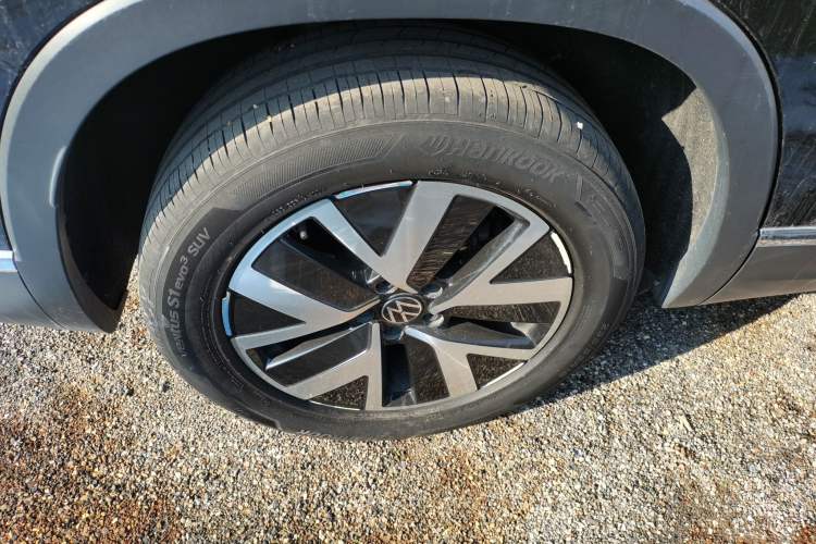 Used Volkswagen Tayron 2023 280TSI Two-Wheel-Drive Luxury Plus Advanced Version
