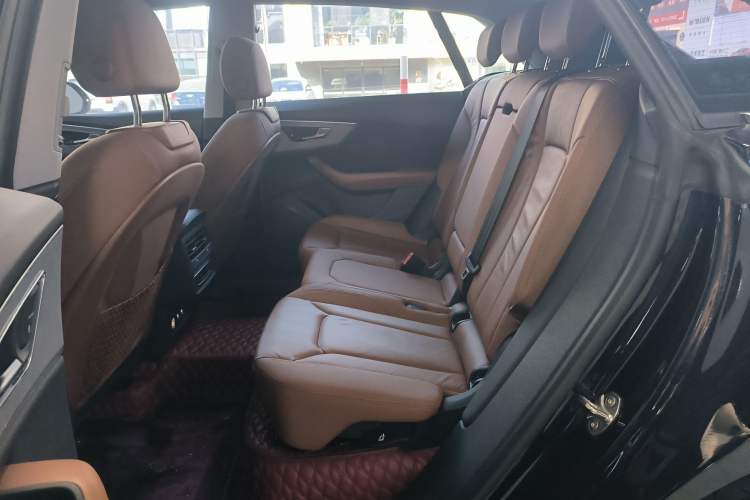 Used Audi Q8 2019 45 TFSI Luxury Prestige Edition
