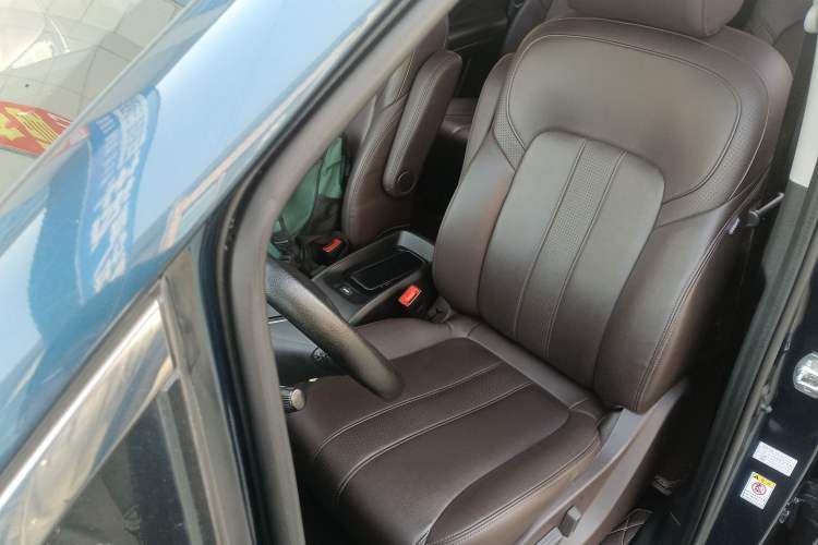 Used GAC Trumpchi M6 2019 270T DCT Luxury Edition (7-seater) China VI