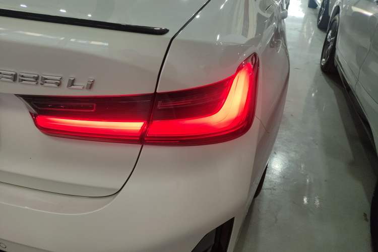 Used BMW 3 Series 2024 325Li M Sport Night Edition Package
