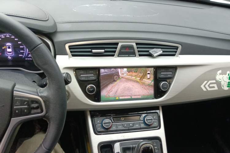 TDK.VehicleDetails.img