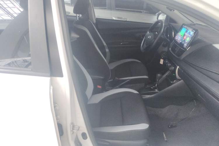 Used Toyota YARiS L 2020 X-Trail X 1.5L CVT Leading Edition
