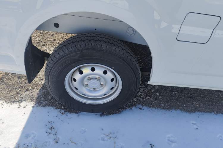 Used Dongfeng Yufeng EM27 2024 EM27L BYD CATL 41.86 kWh
