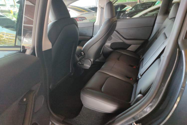 Used Tesla Model Y 2024 Rear-Wheel-Drive Version