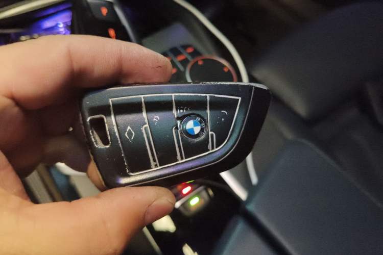 Used BMW 5 Series (Import) 2020 525i M Sport Package
