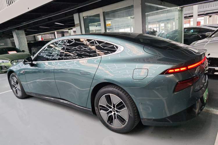 Used XPeng P7 2023 P7i 702 Pro