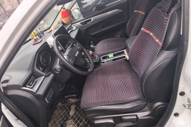 Used Haval M6 2021 PLUS 1.5T Manual Luxury Smart Connectivity Model