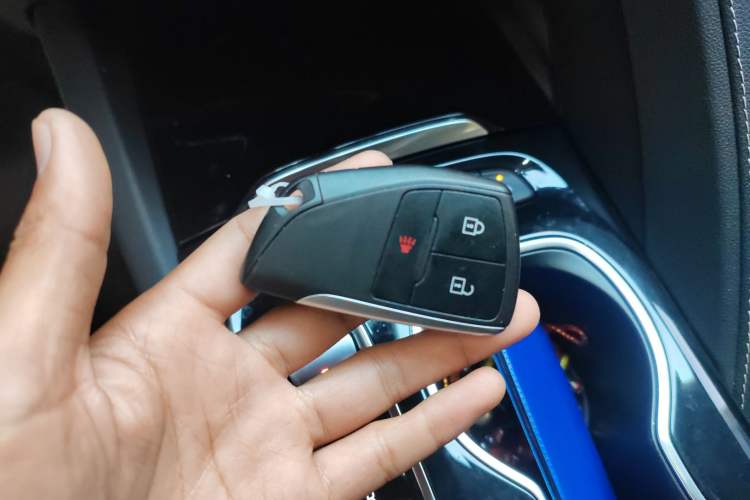 Used Buick Envision 2020 Onix S 652T Two-Wheel Drive Elite Model
