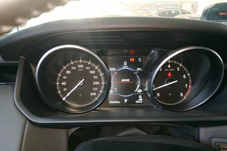 Used Land Rover Discovery 2018 3.0 SC V6 SE
