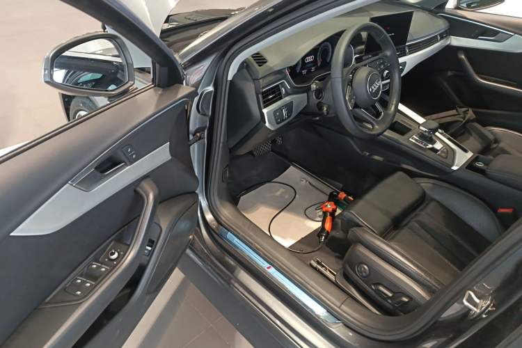 Used Audi A4L 2020 40 TFSI Fashion Dynamic Model