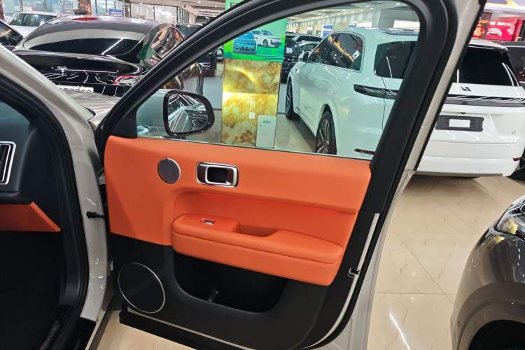 Used Li Auto L6 2024 PRO Model
