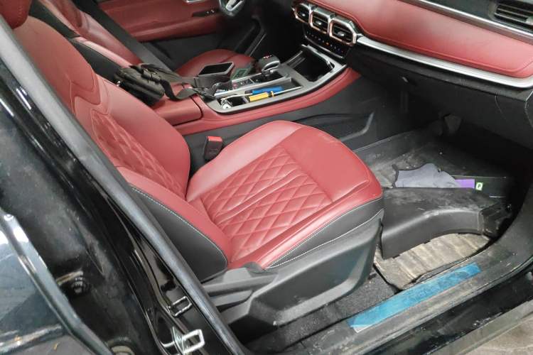 Used JETOUR X70 PLUS 2024 Champion Edition 1.5T DCT Champion PRO 5-Seater