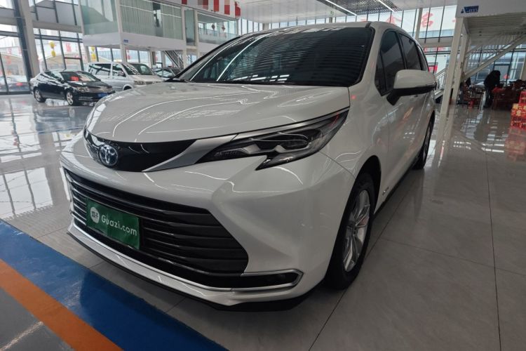 Used Toyota Sienna 2021 2.5L Hybrid Ultimate Edition