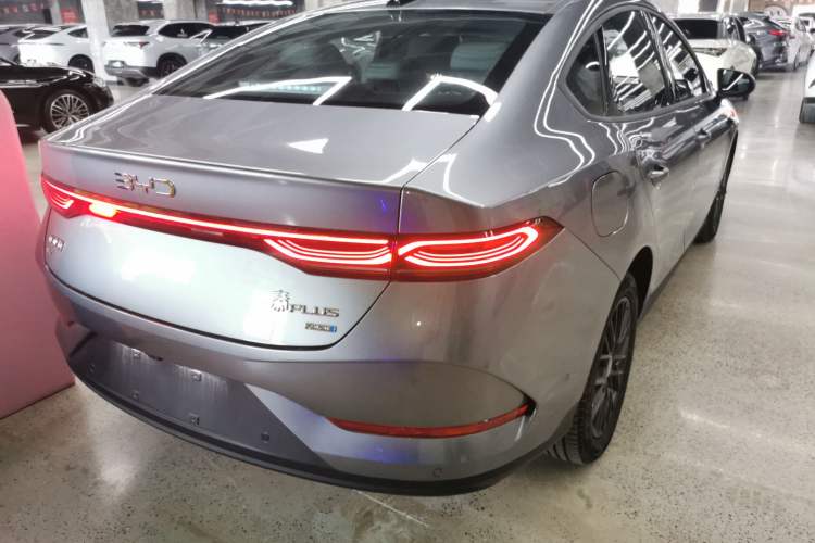 Used BYD Qin PLUS 2025 EV Smart Drive Edition 420KM Leading Model