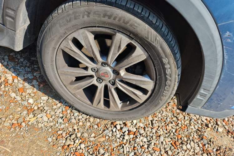 Used Roewe RX5 2016 20T Two-Wheel Drive Manual Flagship Edition