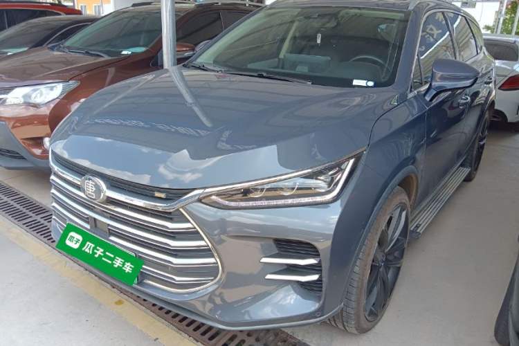Used BYD Tang New Energy 2018 DM 2.0T All-Wheel Drive Smart Connect Elite 7-Seater China V Emission Standard
