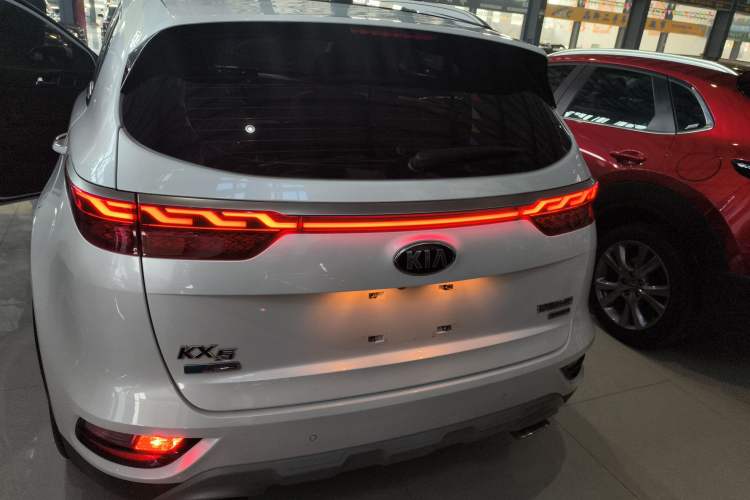 Used Kia KX5 2019 1.6T Automatic Two-Wheel Drive Luxury Edition

