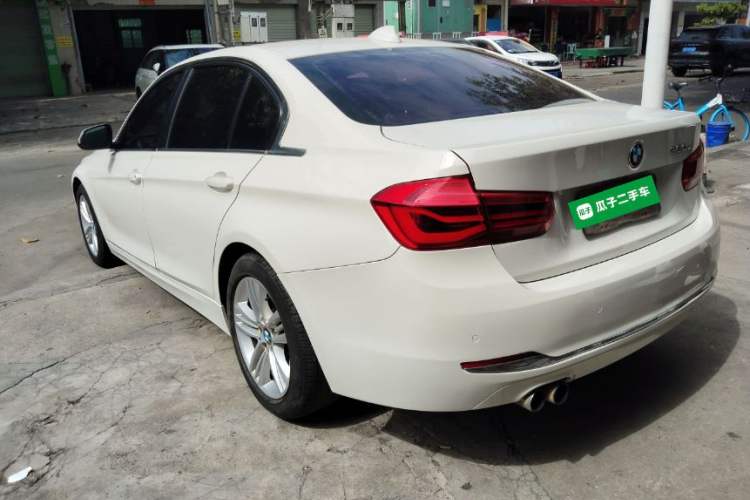 TDK.VehicleDetails.img