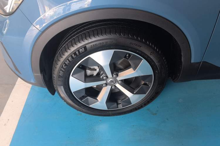 Used Volvo XC40 2023 B4 4x4 Smart Luxury Edition
