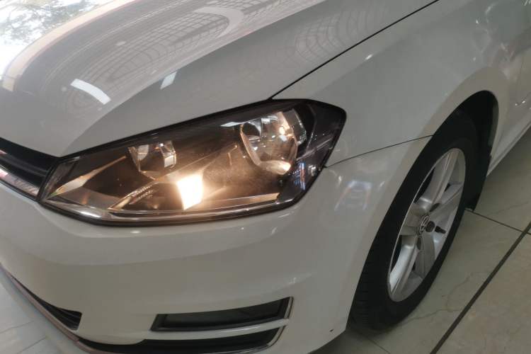 Used Volkswagen Golf 2015 1.4TSI Automatic Luxury Model