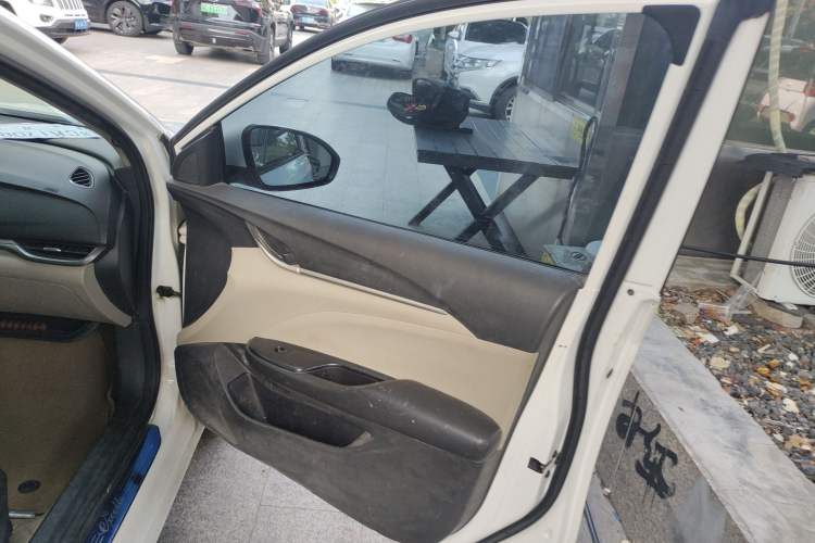 Used Buick GT 2018 15T Manual Elite Version China V Standard
