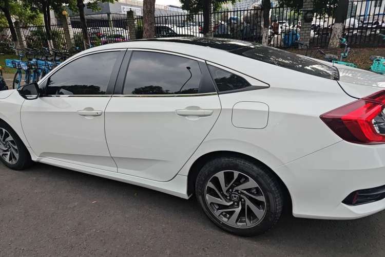 Used Honda Civic 2019 180TURBO CVT Shangyue Edition China VI Emission Standard
