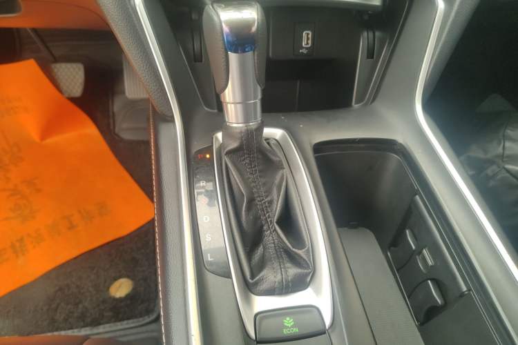 Used Honda Inspire 2019 260TURBO Elegant Edition China VI Emission Standard
