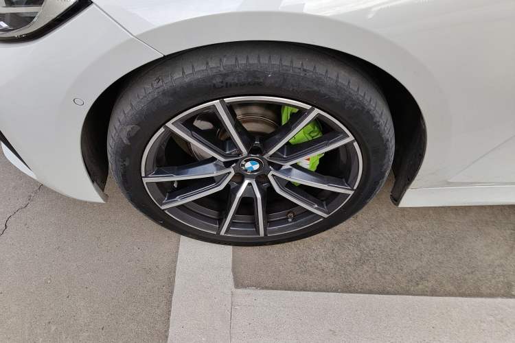 Used BMW 3 Series 2021 Second Facelift 325Li M Sport Package
