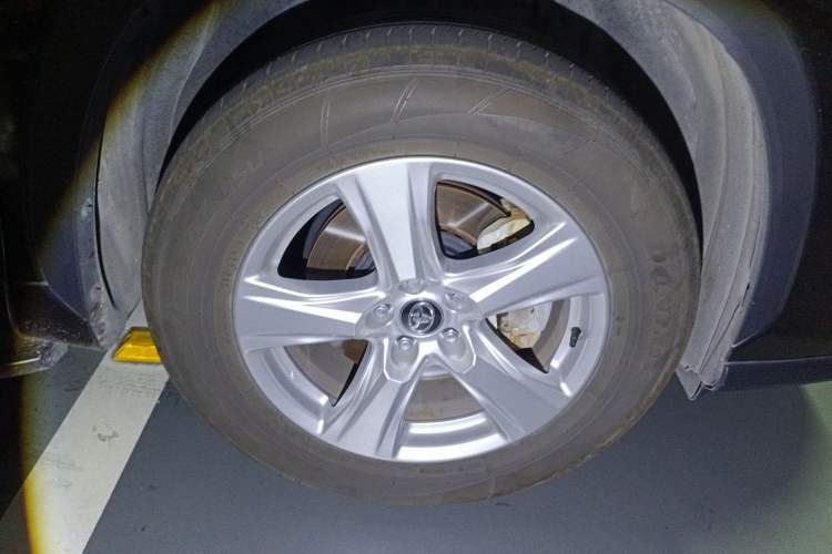 Used Toyota Highlander 2024 2.5L Smart Electric Hybrid Dual-Motor Two-Wheel-Drive Elite Edition 5 Seats