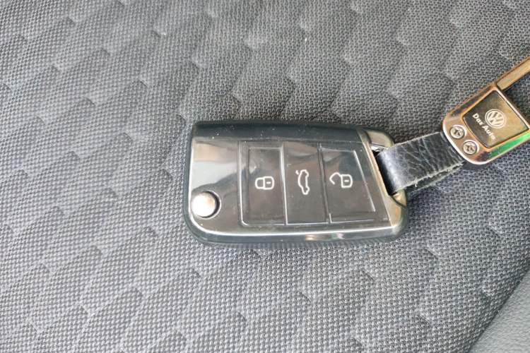 Used Volkswagen Tiguan L 2017 330TSI Automatic Two-Wheel Drive Luxury Edition
