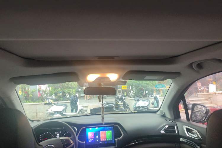 Used GAC Trumpchi GS4 2016 235T G-DCT Luxury Edition