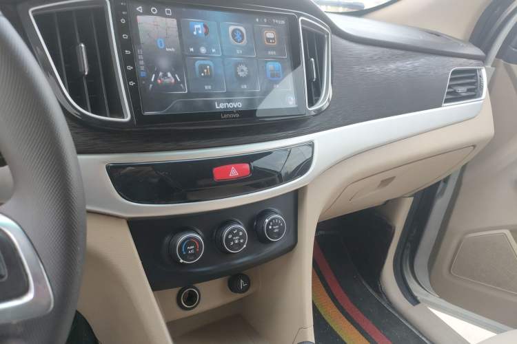 Used Baojun 730 2016 1.5L Manual Value Edition 5 Seats China V Emission Standard
