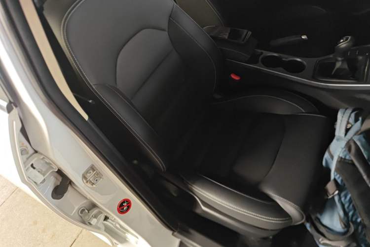 Used Geely Auto Emgrand 2018 1.5L Manual Upward Connect Edition