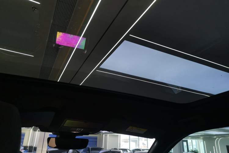 Used Land Rover Discovery Sport 2020 249 PS R-Dynamic Performance Tech Edition 7 Seats