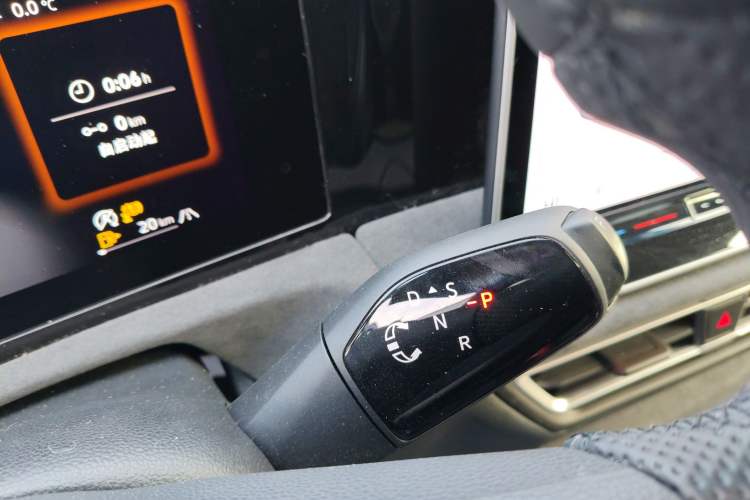 Used Volkswagen Tiguan L 2024 PRO 380TSI Four-Wheel Drive R-Line Prestige Edition